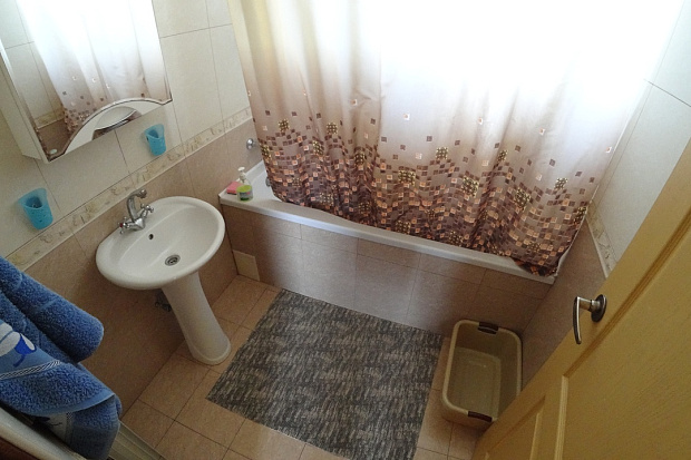Фото 21. Трехкомнатный номер с уютной беседкой для отдыха в старом городе 