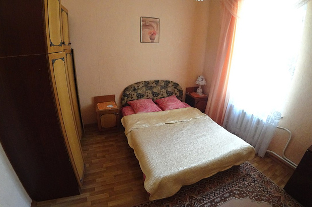 Фото 3. Недорогая квартира в курортной зоне Евпатории