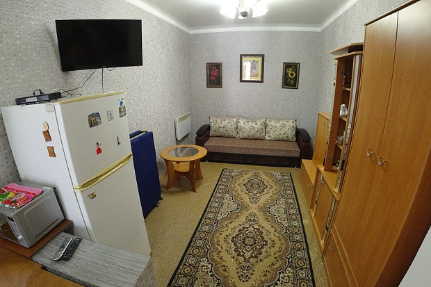 Фото 2. 2х этажный коттедж в курортной зоне Евпатории