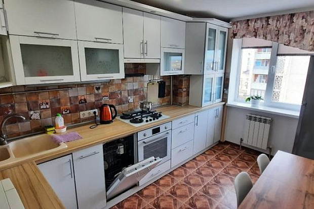 Фото 2. Однокомнатная квартира на проспекте Ленина в Евпатории