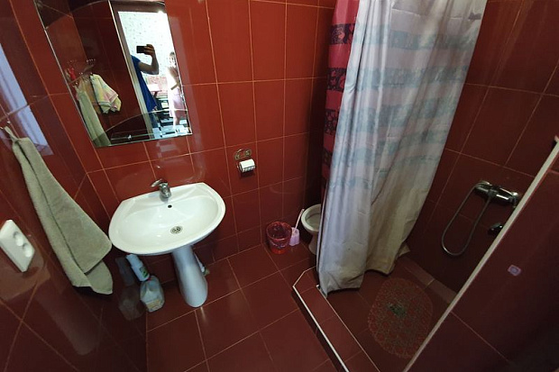 Фото 3. Трехкомнатный дом с беседкой в санаторной зоне 