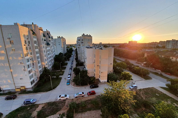Фото 5. Удобная для отдыха трехкомнатная квартира в Евпатории