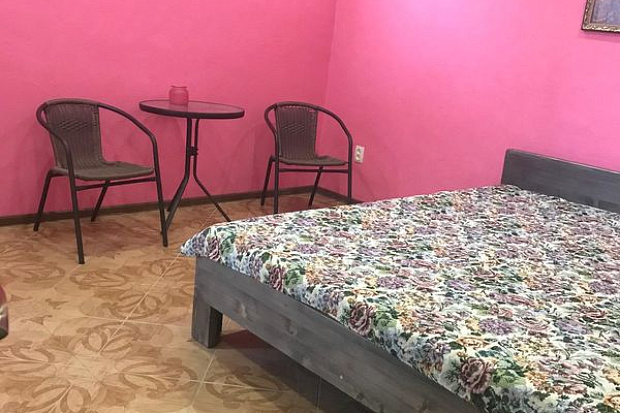 Фото 2. Хороший однокомнатный номер в мини-пансионате