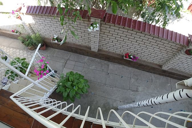 Фото 13. Уютный двухкомнатный номер в центре Евпатории 