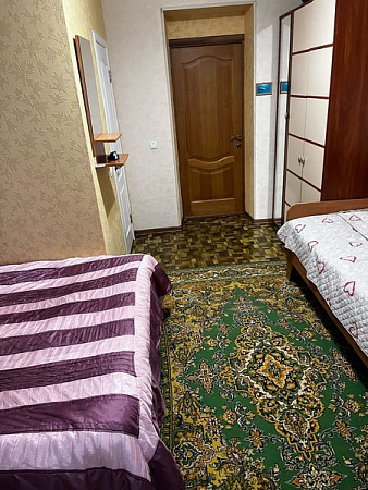 Фото 8. Однокомнатный номер со своей кухней в курортной зоне Евпатории