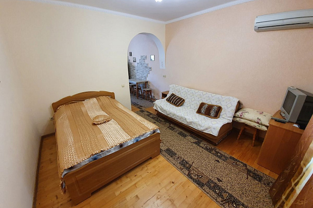 Фото 6. Номер со своей кухней в частном секторе возле набережной Терешковой