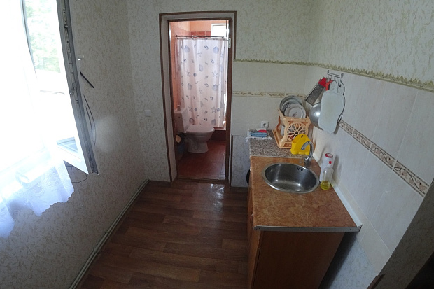 Фото 16. Двухкомнатный номер с уютной террасой и отдельным двором