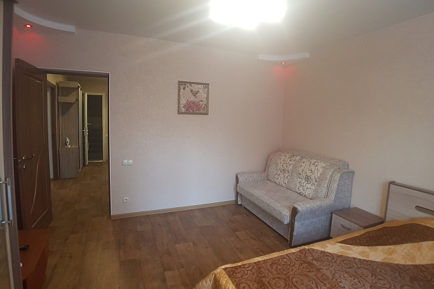 Фото 5. Трехкомнатный номер в Евпатории с террасой 