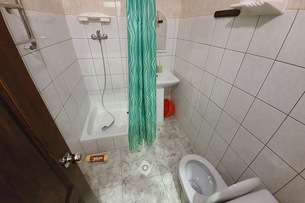 Фото 6. Комфортный двухкомнатный дом в Евпатории