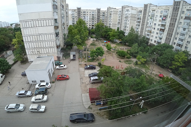 Фото 9. Трехкомнатная квартира с дорогим ремонтом в центре Евпатории
