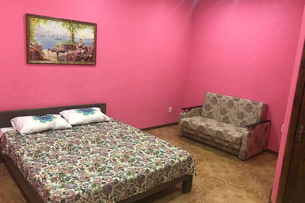 Фото 1. Хороший однокомнатный номер в мини-пансионате
