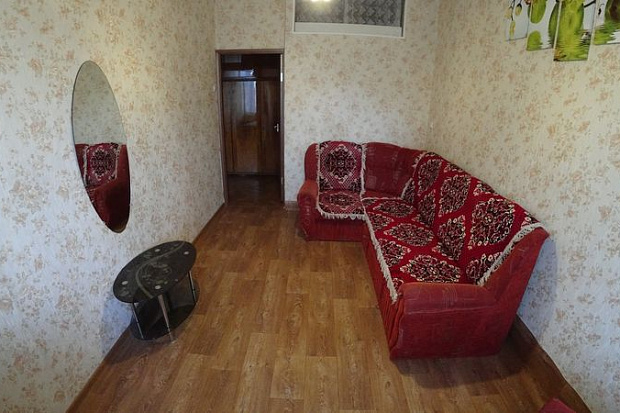 Фото 5. Недорогая двухкомнатная квартира на первой линии от моря