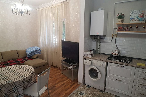 Фото 7. Недорогой коттедж возле моря в Евпатории