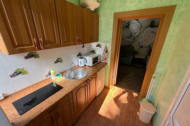 Фото 9. Трехкомнатный дом со свежим ремонтом и большим двором