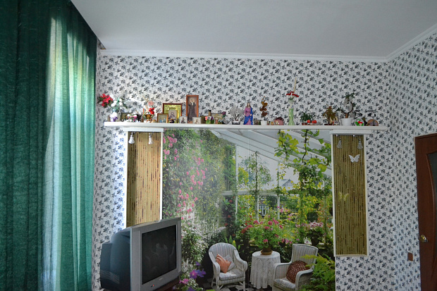 Фото 21. Трехкомнатный дом расположен в пешей доступности от театральной площади