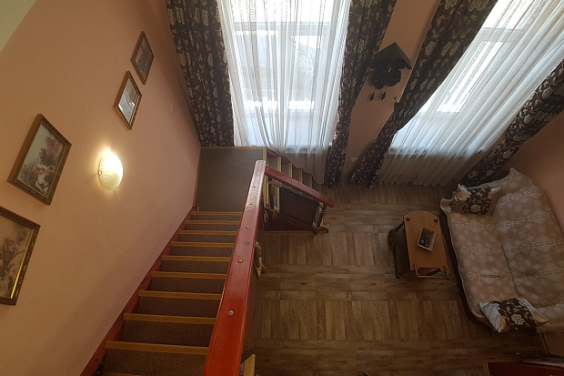 Фото 6. Квартира в охотничьем стиле в Евпатории