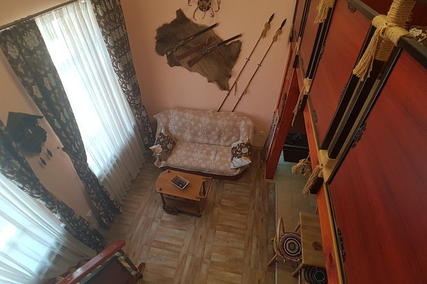 Фото 7. Квартира в охотничьем стиле в Евпатории