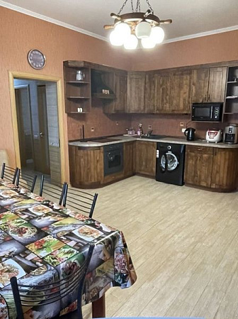 Фото 20. Отличный дом с бассейном в Заозерном