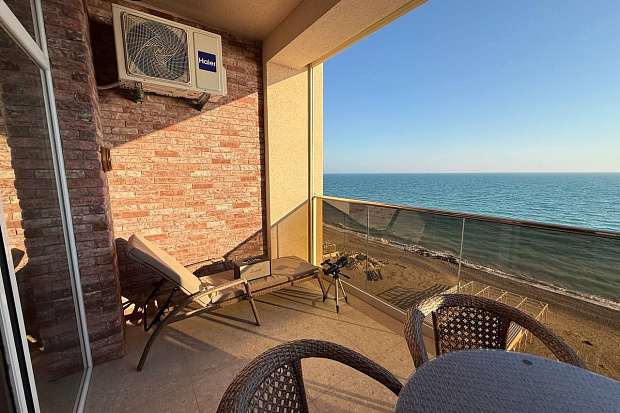 Фото 16. Современная квартира-студия со всеми удобствами на берегу моря
