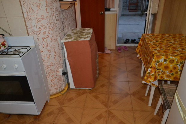 Фото 15. Двухкомнатный дом с высокими потолками на ул. Пушкина