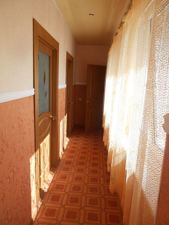 Фото 8. Двухкомнатный номер со всеми удобствами рядом с пляжем Солярис