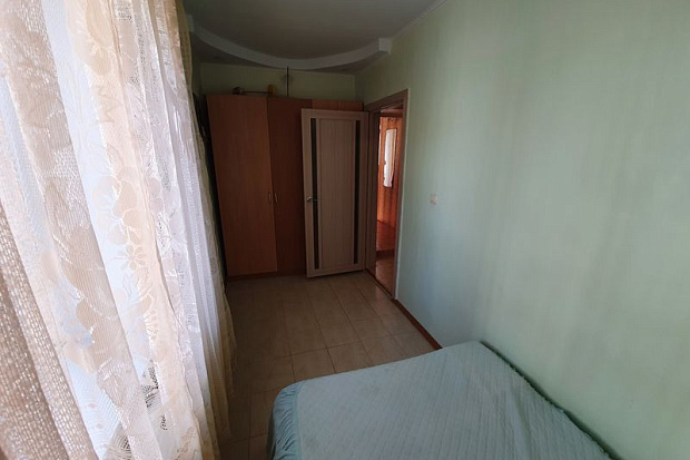 Фото 4. Двухкомнатный дом эконом класса в центре Евпатории