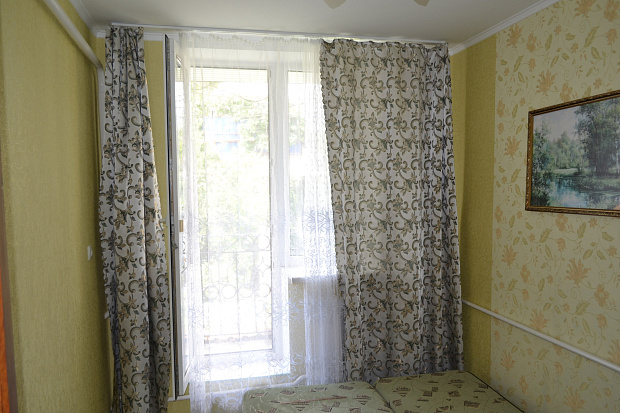 Фото 22. Трехкомнатный домик с балконом в курортной зоне