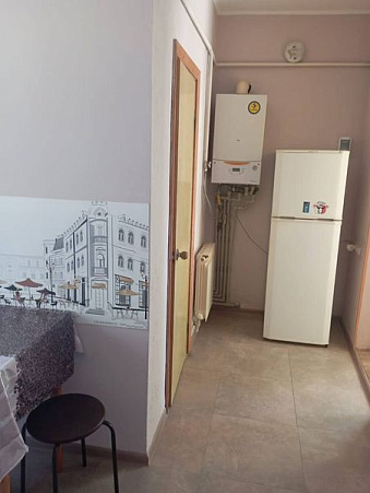 Фото 3. Двухкомнатный дом рядом с парком Фрунзе