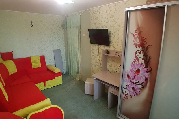 Фото 9. Двухкомнатная квартира в самом центре Евпатории 