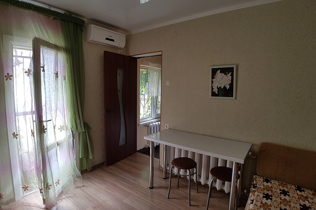 Фото 4. Недорогое жилье в курортной зоне Евпатории