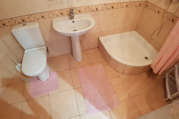 Фото 7. Двухэтажный коттедж в курортной зоне Евпатории