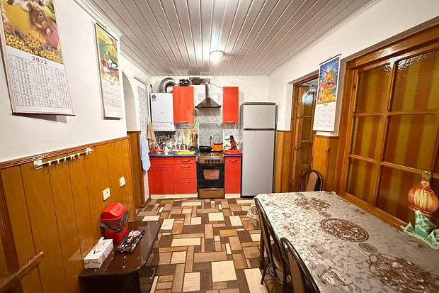 Фото 5. Уютный трехкомнатный домик в курортной зоне