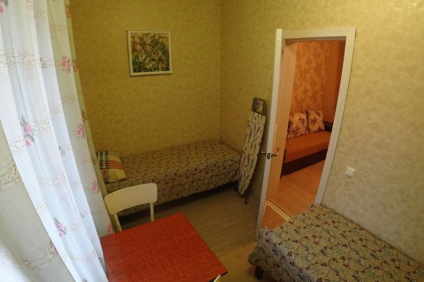 Фото 11. Трехкомнатный дом с отдельным двориком на ул. Санаторской