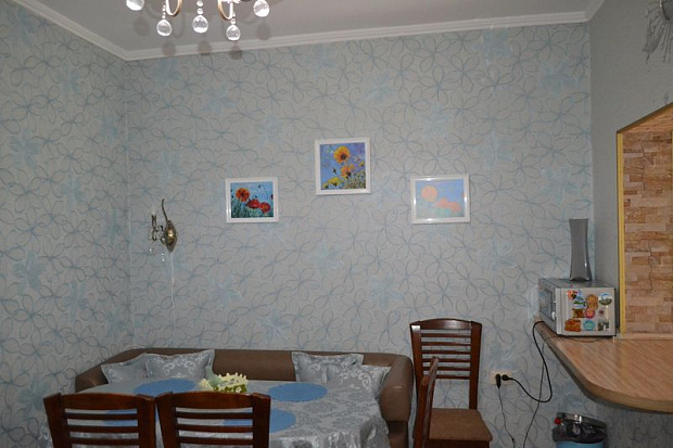 Фото 22. Трехкомнатный дом с хорошим ремонтом в Евпатории