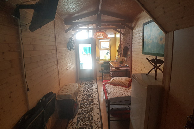 Фото 8. Недорогой коттедж возле парка Фрунзе в Евпатории