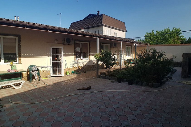 Фото 1. Трехкомнатный дом на ул. Белогубца