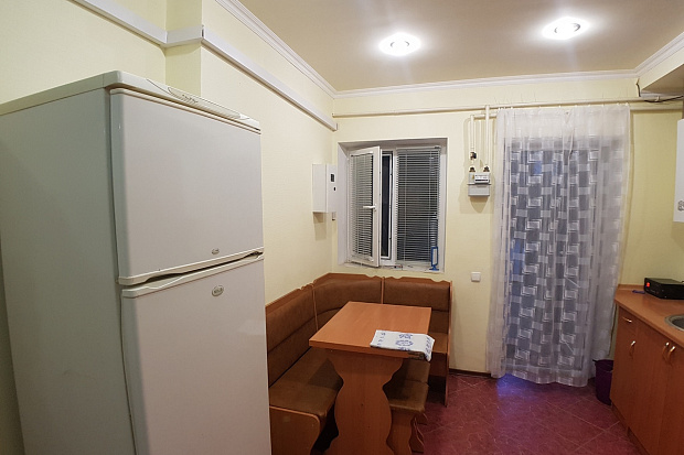 Фото 6. Дом с двором в районе набережной Горького в Евпатории