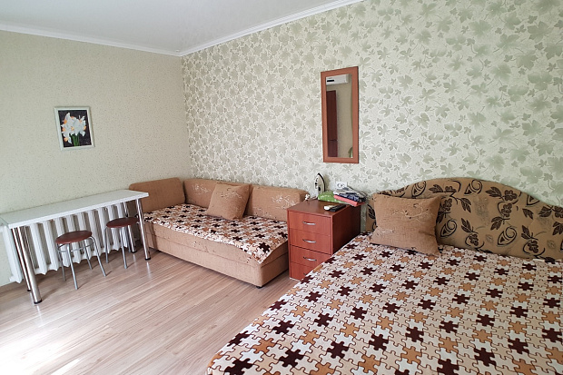 Фото 5. Недорогое жилье в курортной зоне Евпатории
