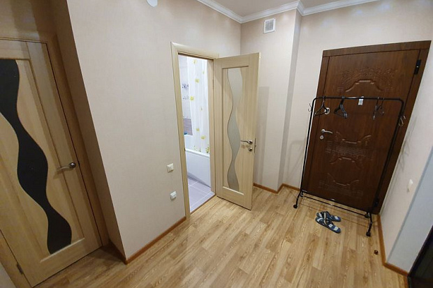 Фото 3. Квартира со свежим ремонтом в элитной новостройке Евпатории ЖК Мойнаки