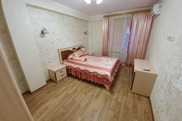 Фото 6. Квартира со свежим ремонтом в элитной новостройке Евпатории ЖК Мойнаки