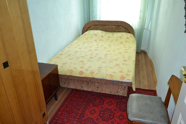 Фото 24. Трехкомнатный дом в Евпатории с просторным двором и беседкой