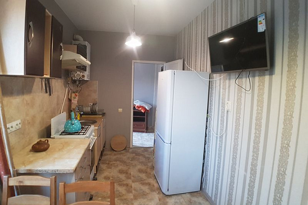 Фото 8. Недорогой двухкомнатный дом в центре Евпатории посуточно