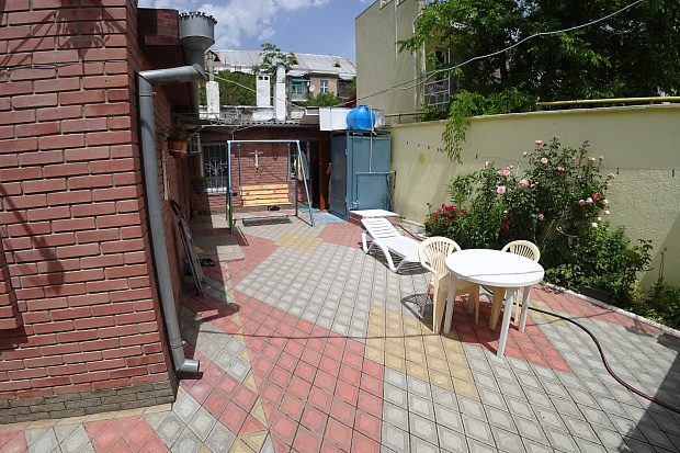 Фото 3. Комфортный пятикомнатный дом в курортной зоне в Евпатории
