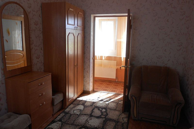 Фото 6. Двухкомнатный номер со всеми удобствами рядом с пляжем Солярис