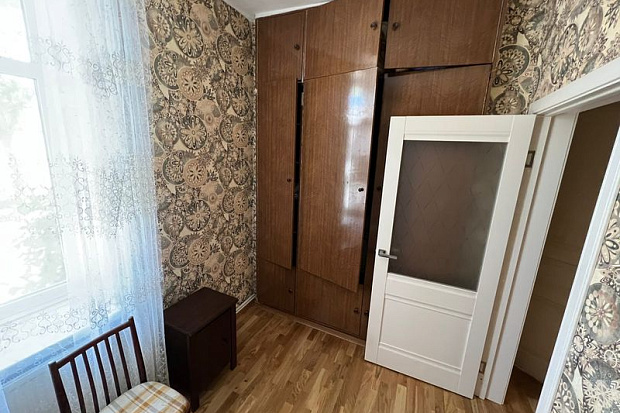 Фото 6. Трёхкомнатный дом со всеми удобствами в центре Евпатории