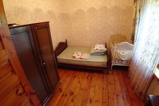 Фото 5. Двухкомнатный дом в тихом центре Евпатории