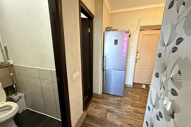 Фото 3. Двухкомнатная квартира с видом на море в центре Евпатории