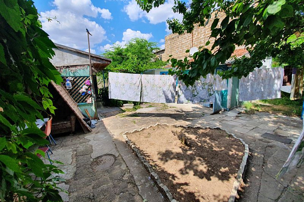 Фото 1. Однокомнатный домик в курортном центре Евпатории