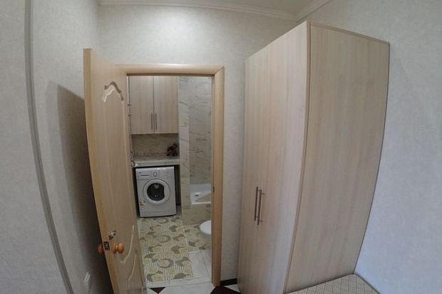 Фото 22. Двухкомнатный номер с видом на море в Евпатории
