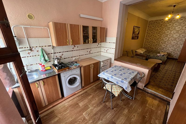 Фото 5. Однокомнатный дом с двором в курортной зоне Евпатории
